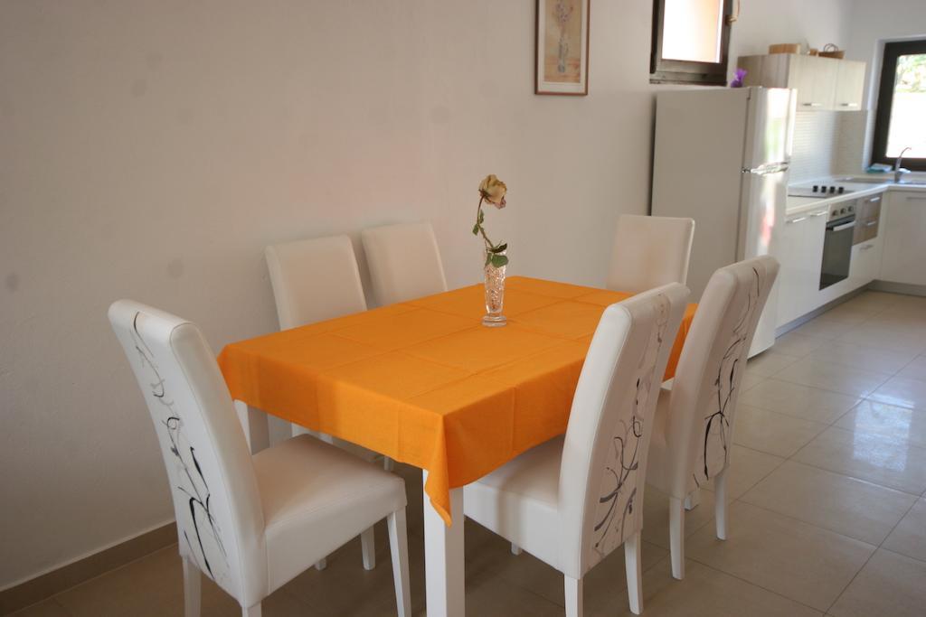 Apartments Karabaic Krk Krk Town Δωμάτιο φωτογραφία