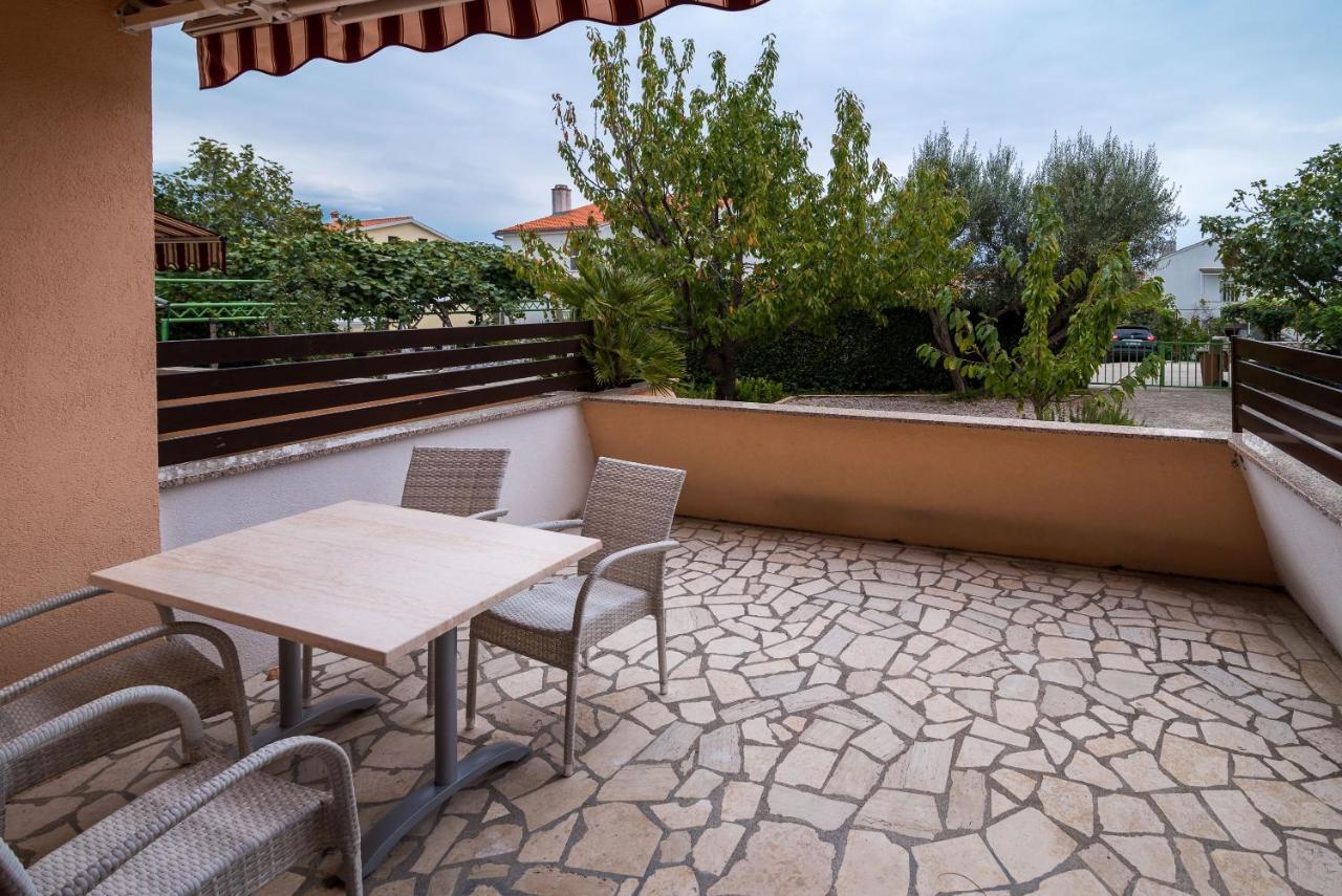 Apartments Karabaic Krk Krk Town Δωμάτιο φωτογραφία